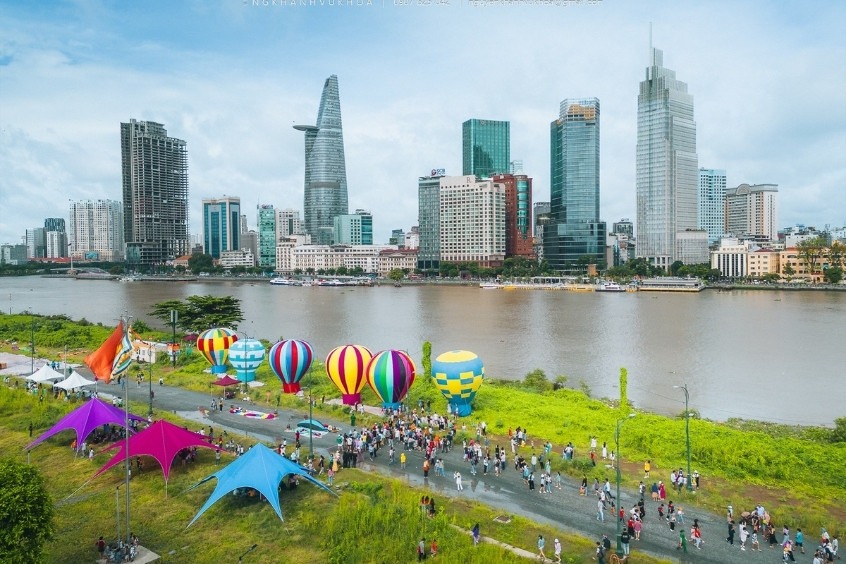 Vé máy bay đi TP. Hồ Chí Minh