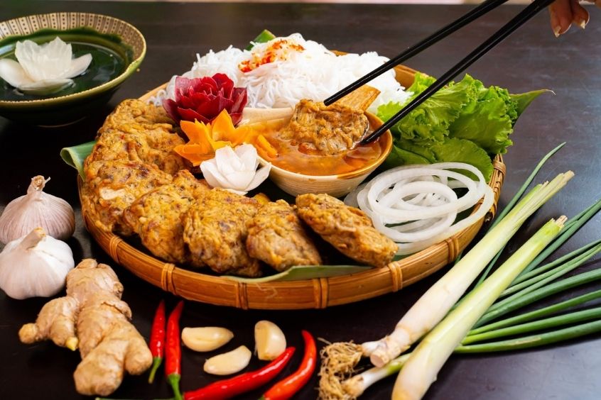 Món ăn đặc sản Hải Phòng chả chìa Hạ Lũng thơm ngon, hấp dẫn