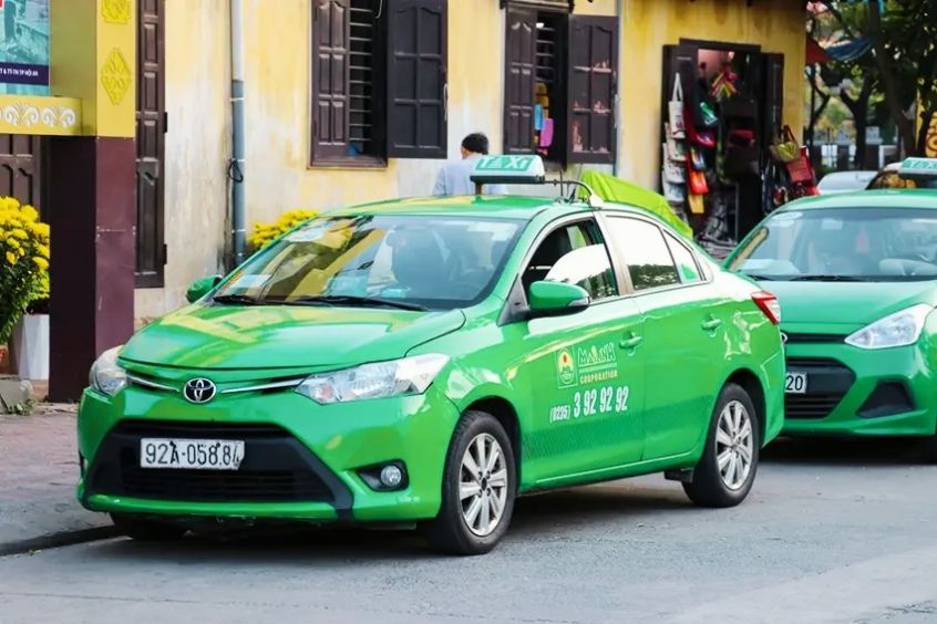 Phương tiện di chuyển nhanh chóng và tiện lợi dành cho du khách