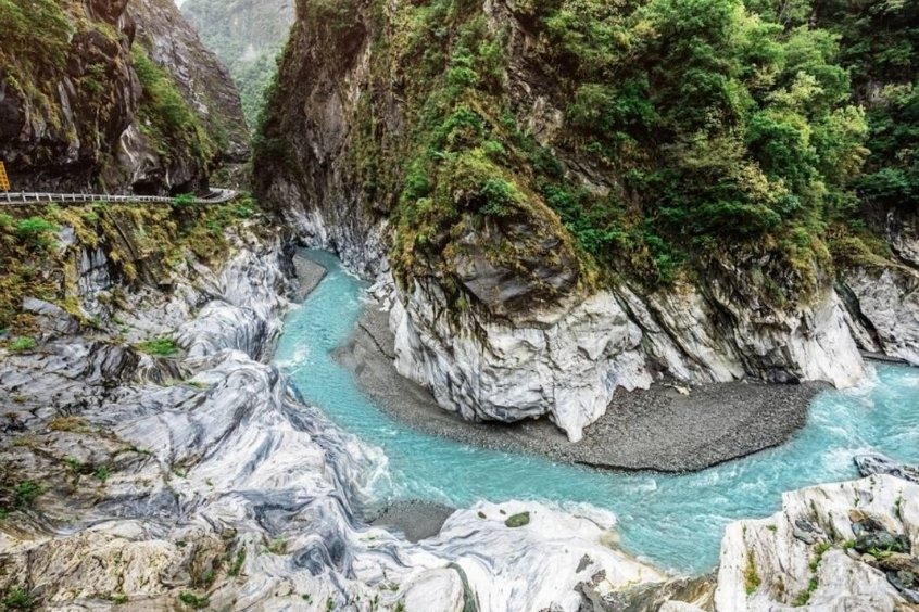Công viên quốc gia Taroko Gorge - Taroko là một trong những kỳ quan thiên nhiên ấn tượng nhất của Đài Loan