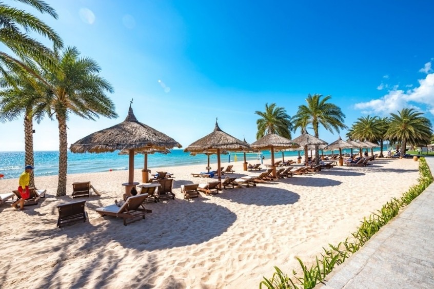 Bãi Dài - Bãi Dài là một trong những bãi biển hoang sơ và quyến rũ nhất Nha Trang 