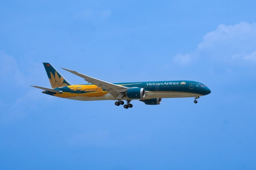 Vietnam Airlines - Hãng hàng không khai thác chuyến bay thẳng từ Ấn Độ về Việt Nam