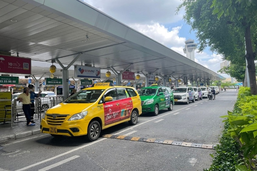 Vé máy bay đi Việt Nam