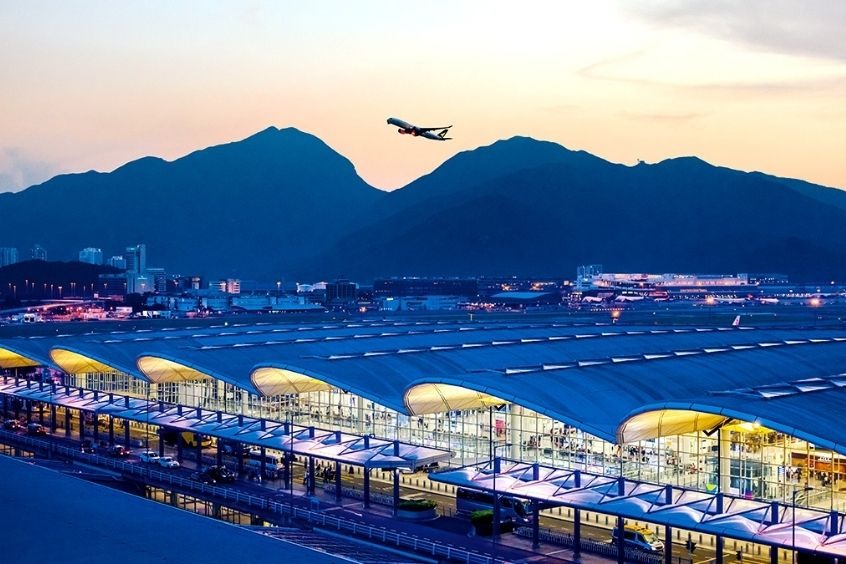 Sân bay quốc tế Hong Kong - Cảng hàng không lớn và hiện đại bậc nhất châu Á