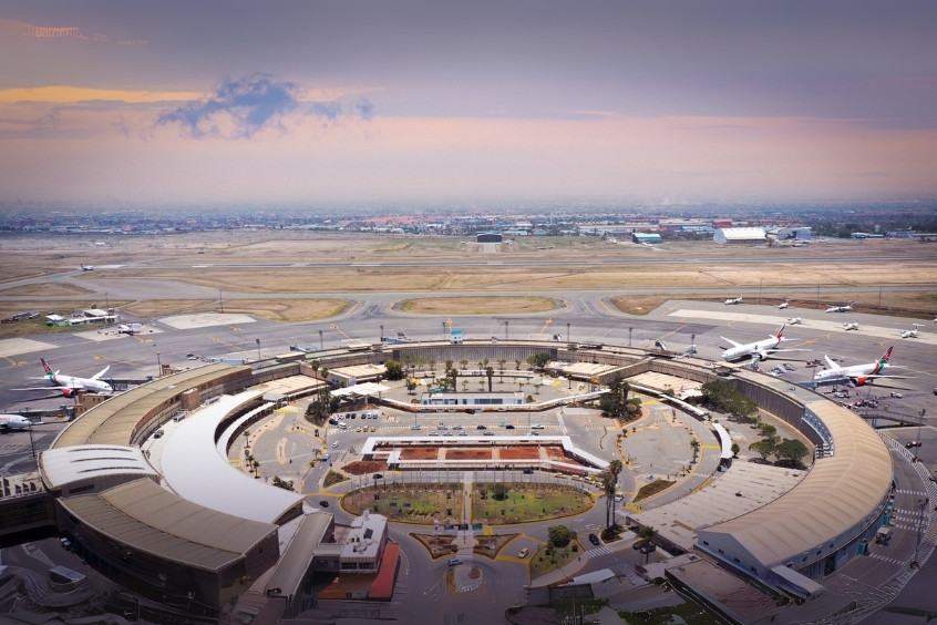 Sân bay Quốc tế Jomo Kenyatta là trung tâm hàng không chính của Đông Phi 