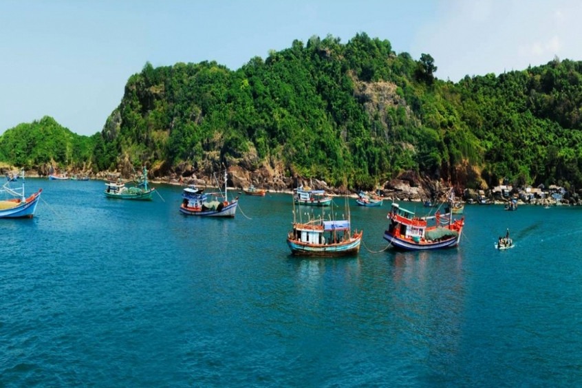 Hòn Khoai - Một trong những hòn đảo đẹp nhất ở cực Nam Việt Nam 