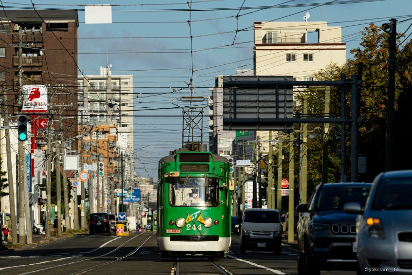 Tàu điện ở Sapporo di chuyển tiện lợi và an toàn