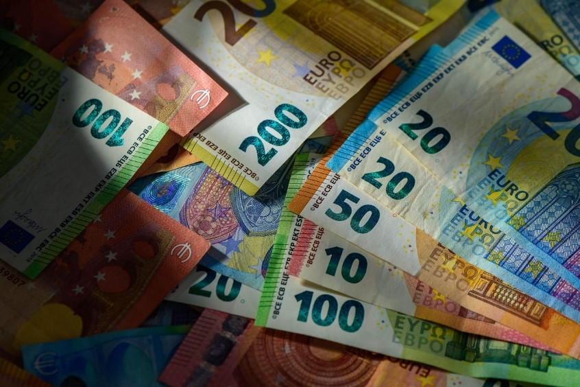 Vé máy bay đi Estonia