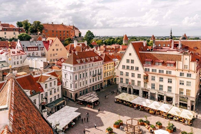 Vé máy bay đi Estonia