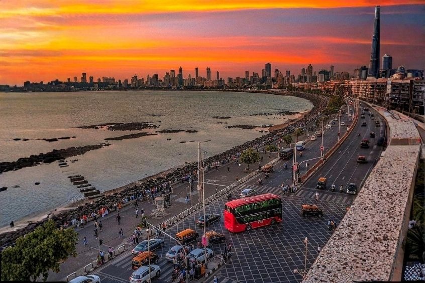 Vé máy bay đi Mumbai - Marine Drive Mumbai tuyến đường cong chạy dọc Biển Ả Rập