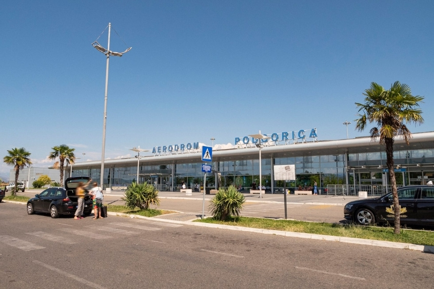 Sân bay Podgorica là sân bay quốc tế phục vụ Podgorica, thủ đô của Montenegro