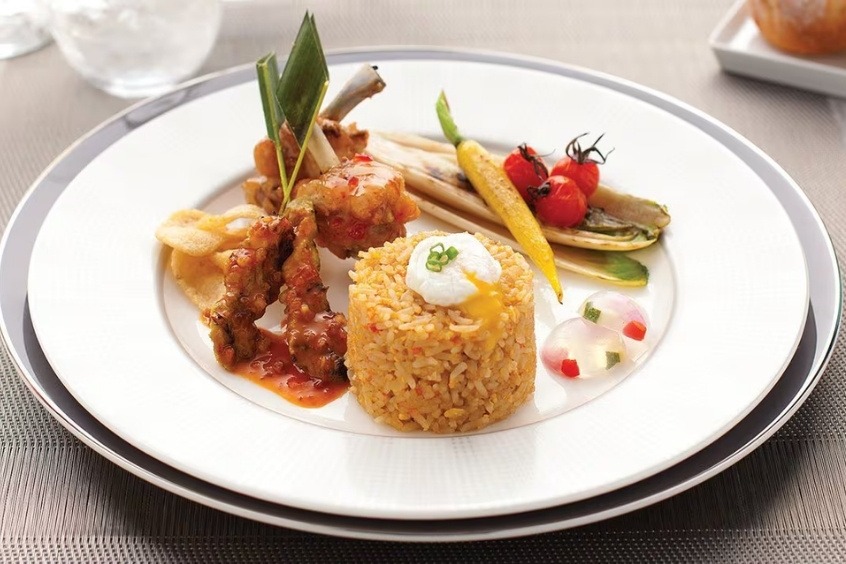 Nasi Goreng - Món cơm chiên truyền thống của Indonesia