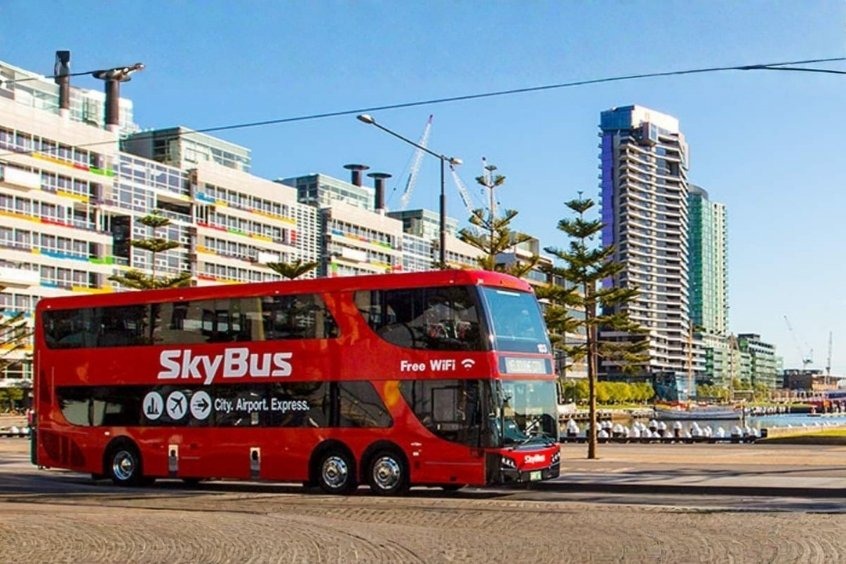 SkyBus - Phù hợp cho du khách muốn tiết kiệm chi phí và di chuyển nhanh chóng