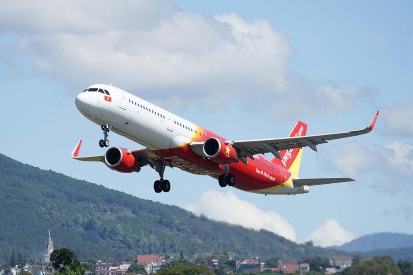 Vietjet Air - Hãng hàng không khai thác chuyến bay từ Hà Nội đi Vientiane