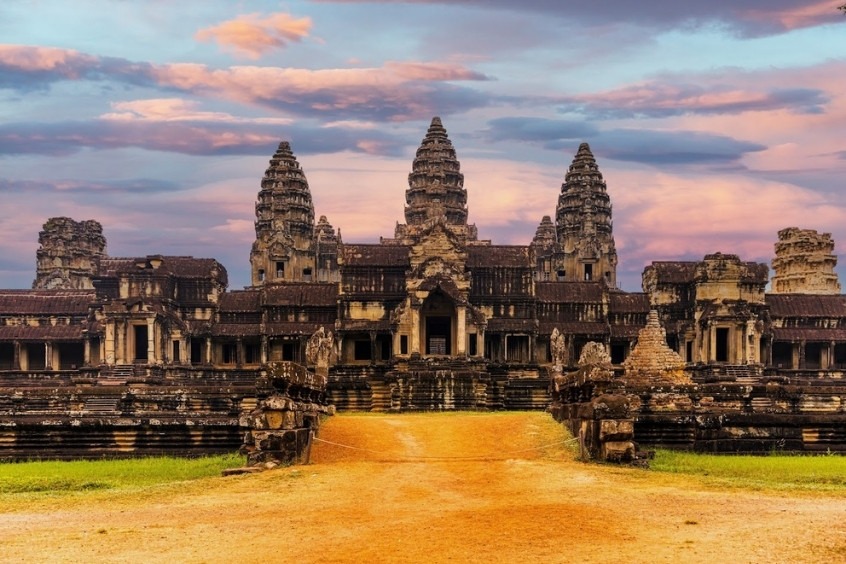 Vé máy bay từ Hà Nội đi Siem Reap - Ngắm hoàng hôn bên Angkor Wat