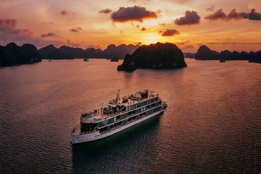 Vé máy bay từ Nga về Việt Nam