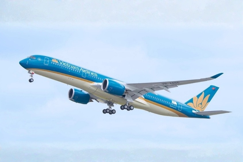 Vietnam Airlines -  Hãng hàng không khai thác chuyến bay từ Indonesia về Việt Nam