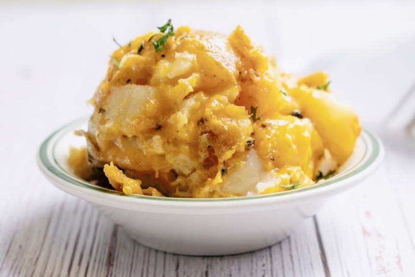 Du khách đến Salt Lake City nhất định phải thưởng thức món khoai tây nghiền trộn cùng phô mai béo ngậy 