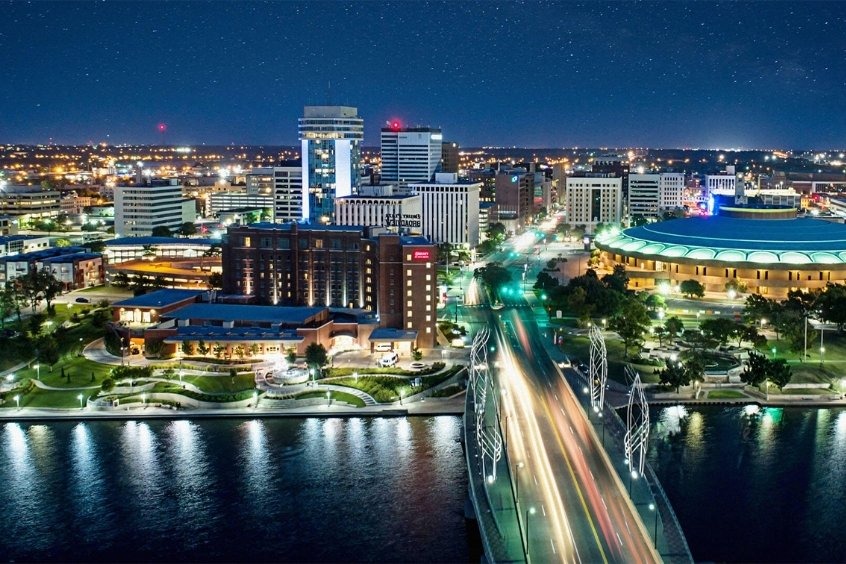 Vé máy bay đi Wichita - Khám phá thành phố đông dân nhất bang Kansas