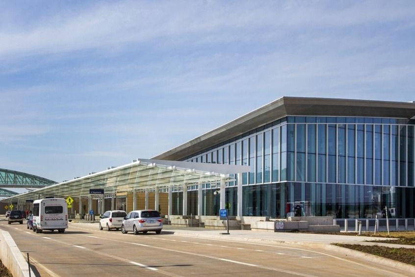 Sân bay Quốc tế Dwight D. Eisenhower Wichita - Cảng hàng không lớn nhất và bận rộn nhất ở bang Kansas