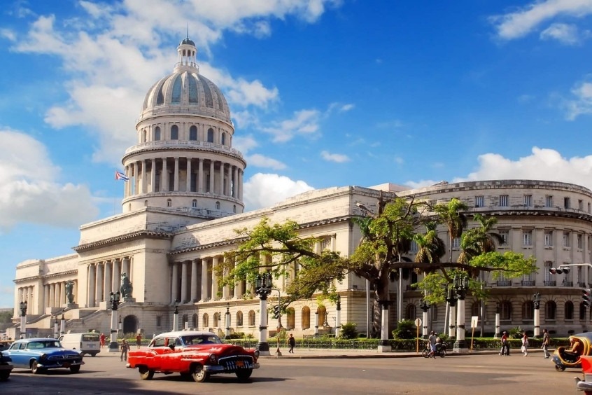 Vé máy bay đi Havana - Viếng thăm El Capitolio nơi từng là trụ sở Quốc hội Cuba