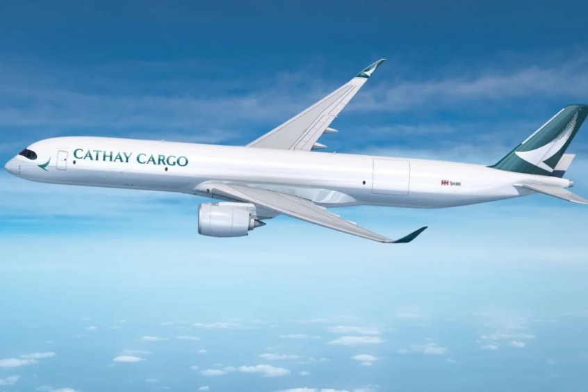 Cathay Pacific - Bay từ San Diego đến TP.HCM qua Hồng Kông dịch vụ uy tín, ưu đãi hấp dẫn cho hành trình từ Mỹ đến Đông Nam Á. 