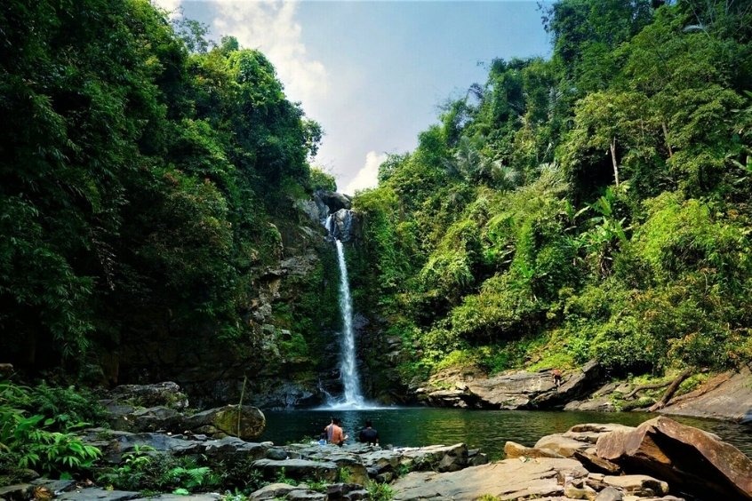 Giếng Trời - Giếng Trời là điểm trekking lý tưởng cho những ai yêu thích khám phá và tìm về với thiên nhiên