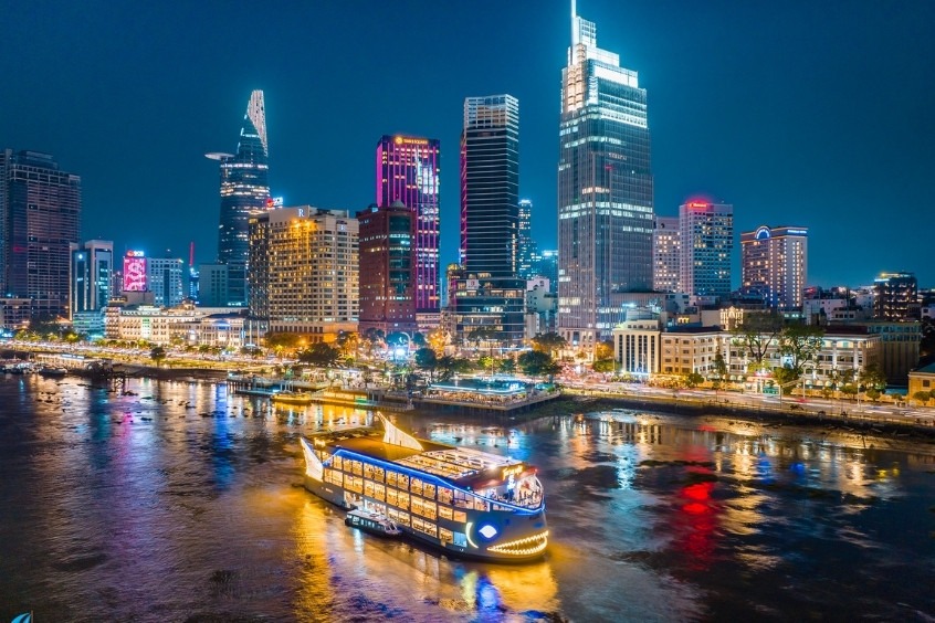 Vé máy bay từ Tokyo đi TP. Hồ Chí Minh - Ngắm nhìn Sài Gòn về đêm