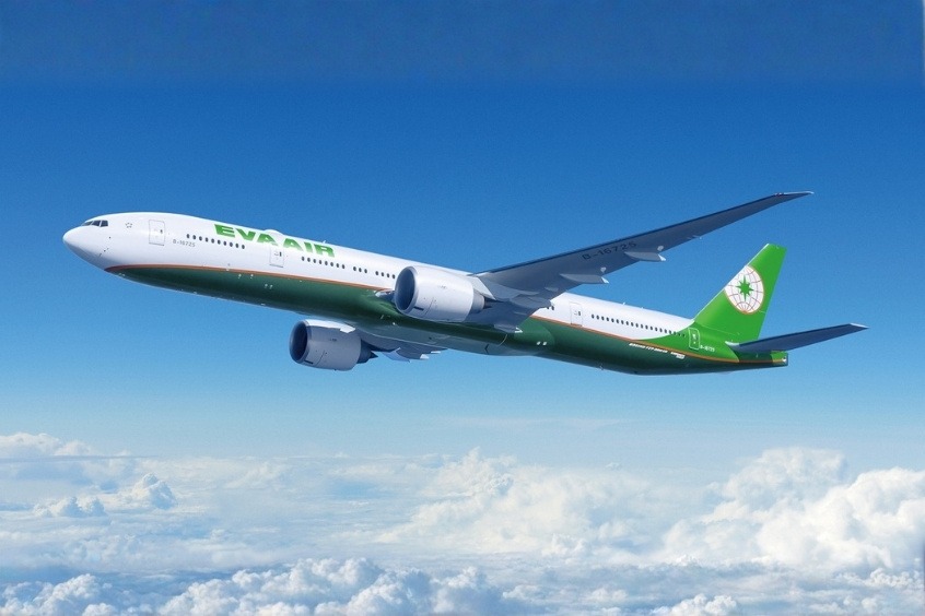 EVA Air - Hãng hàng không khai thác chuyến bay từ Fukuoka đi Hà Nội 