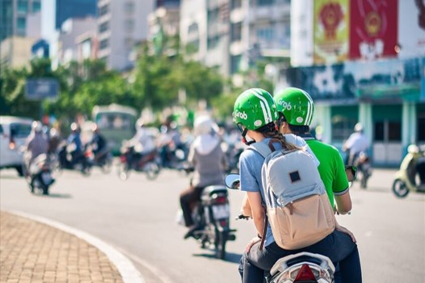 Phương tiện di chuyển thuận tiện và nhanh chóng tại TPHCM