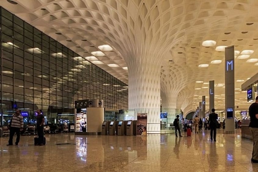 Sân bay quốc tế Chhatrapati Shivaji Maharaj - Sân bay chính phục vụ khu vực đô thị Mumbai