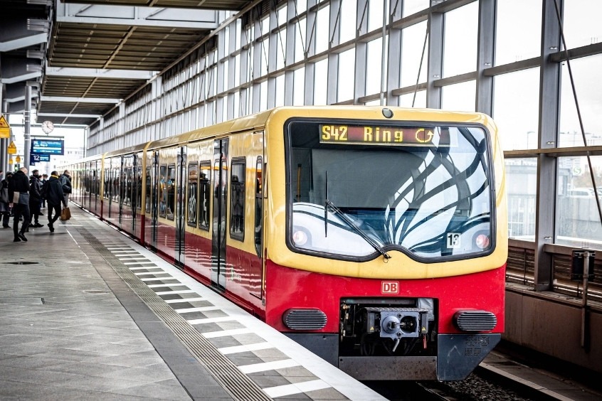 Vé máy bay từ Frankfurt đi Hà Nội