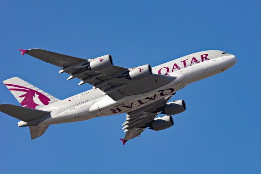Bay cùng Qatar Airways – hãng hàng không hàng đầu thế giới