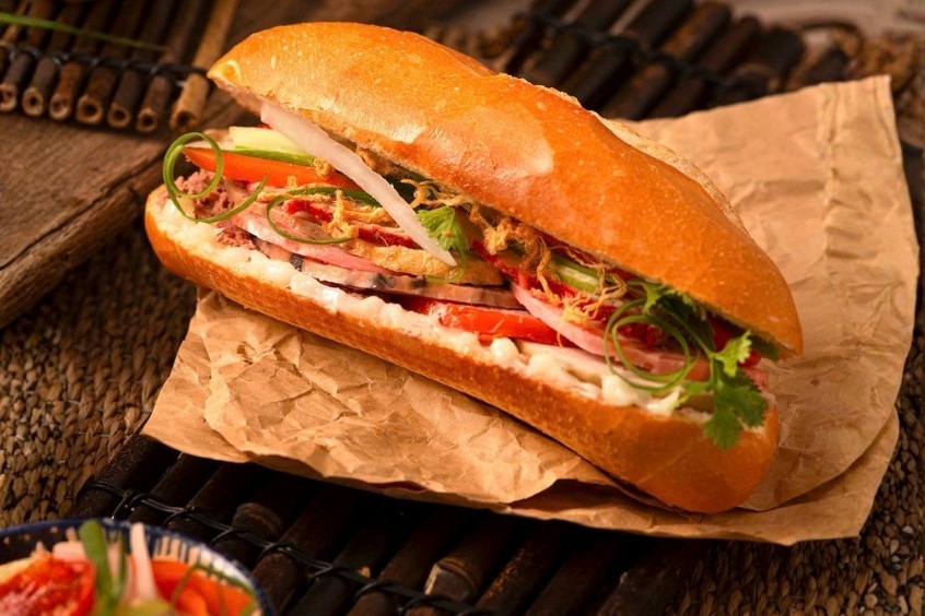 Bánh mì Sài Gòn - Được mệnh danh là tinh hoa ẩm thực đường phố Việt Nam 
