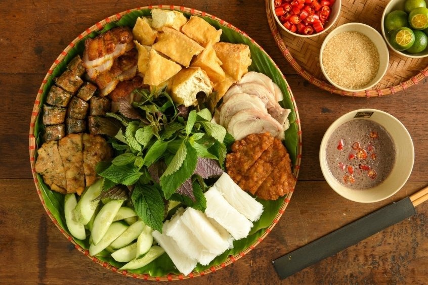 Vé máy bay từ Paris đi Hà Nội