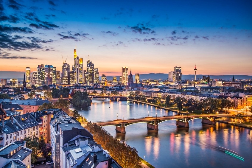 Vé máy bay từ Hà Nội đi Frankfurt