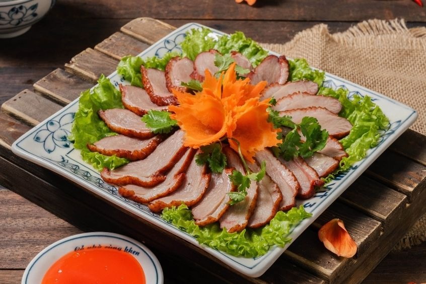 Vịt hun khói Thượng Hải - Phố cổ Thượng Hải nổi tiếng với món vịt hun khói truyền thống