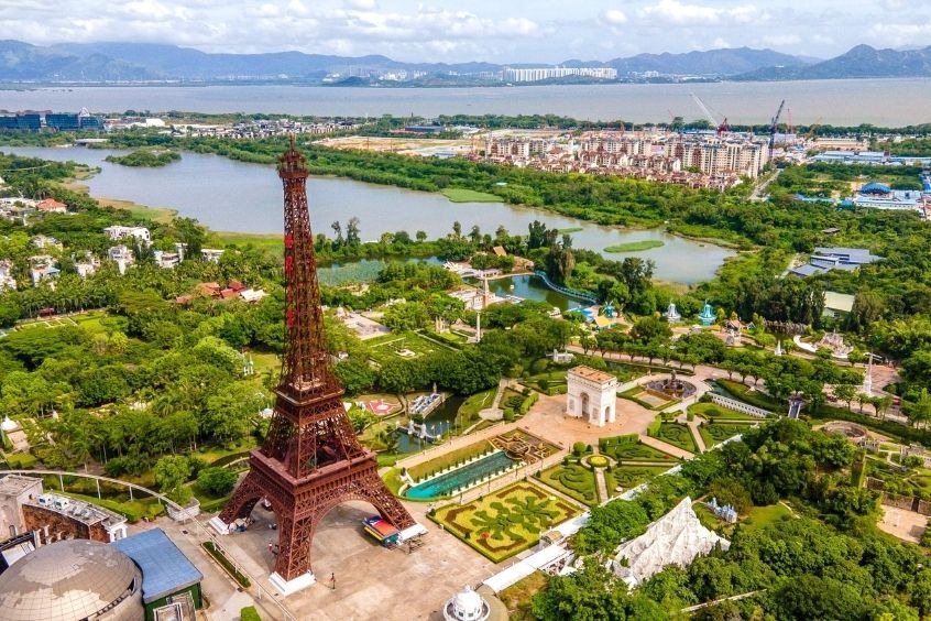 Vé máy bay từ Hà Nội đi Thâm Quyến - Công viên Cửa sổ Thế giới với các kỳ quan thu nhỏ