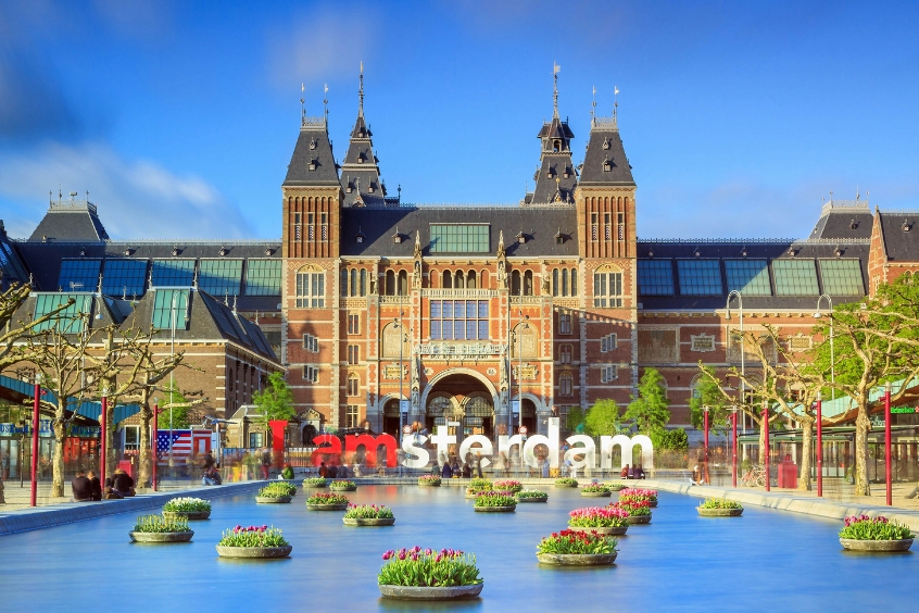 Bảo tàng Rijksmuseum Amsterdam Hà Lan, điểm đến nghệ thuật nổi tiếng thế giới