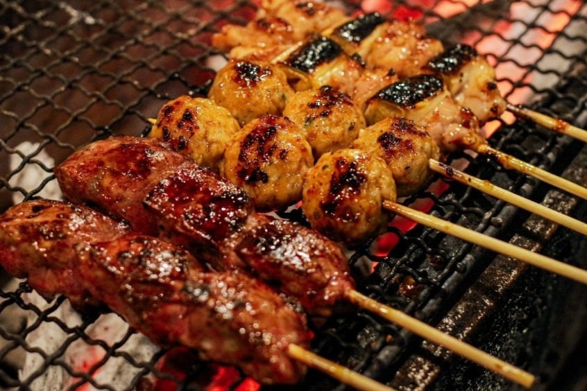 Yakitori - Fukuoka nổi tiếng với những quán yakitori nhỏ ven đường
