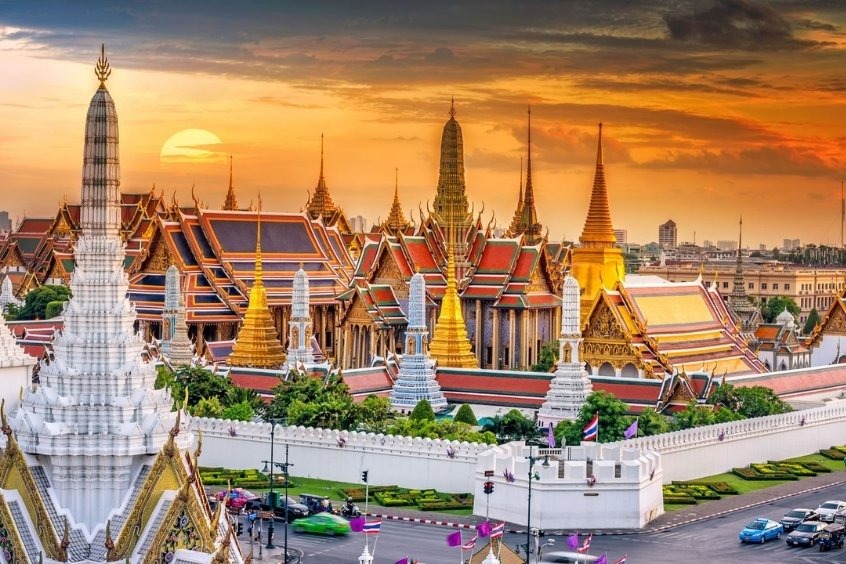 Cung điện Hoàng gia - Biểu tượng nổi tiếng của Bangkok