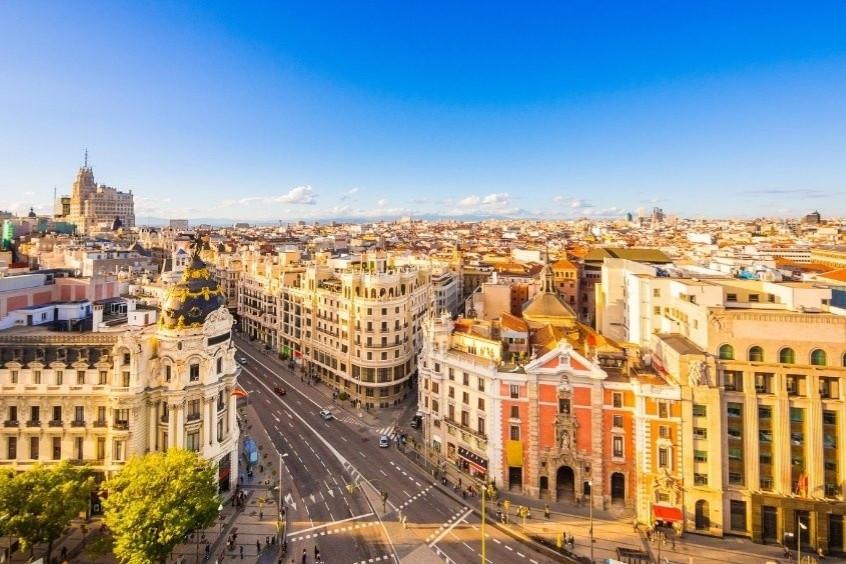 Vé máy bay từ Hà Nội đi Madrid