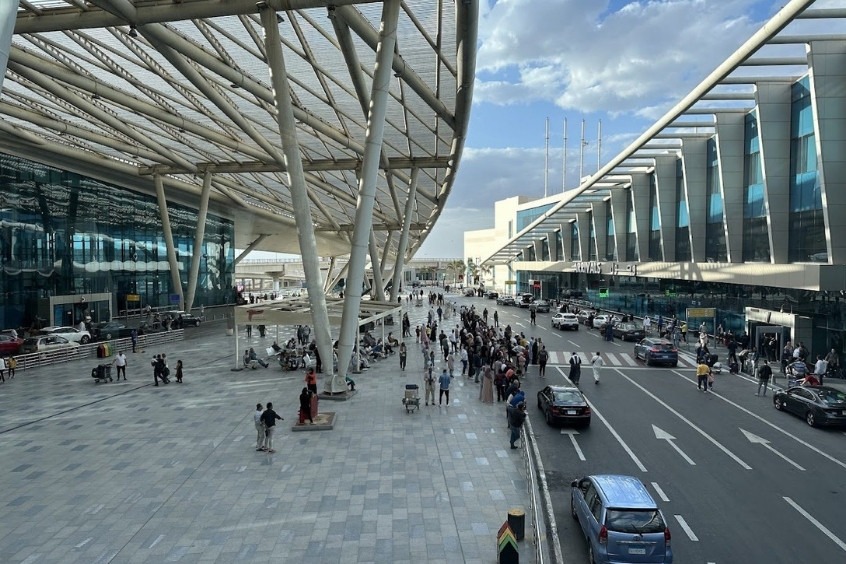 Sân bay quốc tế Cairo - Cửa ngõ hàng không lớn nhất Ai Cập, nằm cách trung tâm thủ đô khoảng 20 km