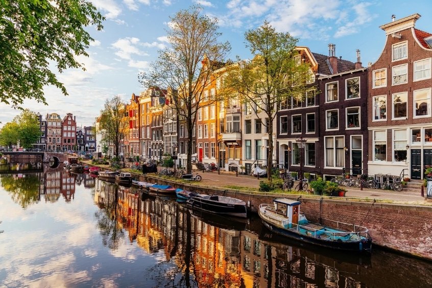 Vé máy bay từ TP. Hồ Chí Minh đi Amsterdam