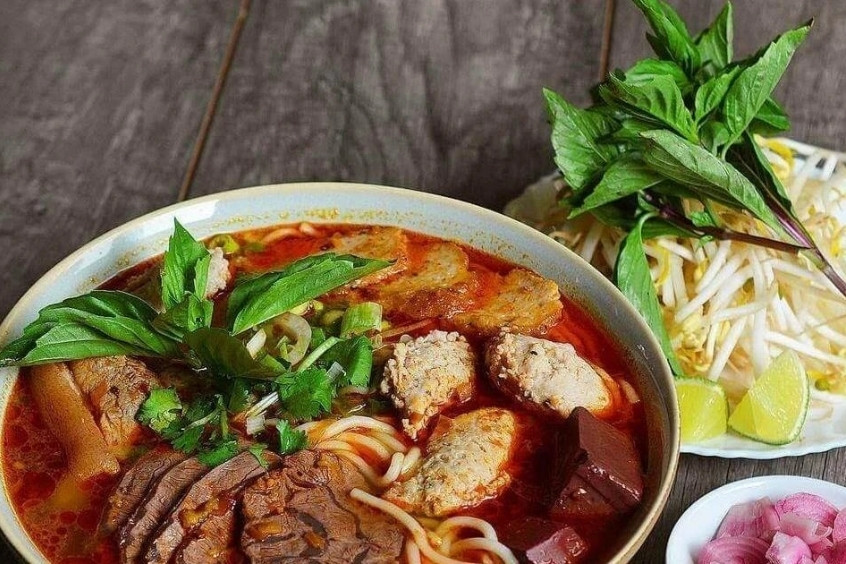 Vé máy bay từ Iran về Việt Nam