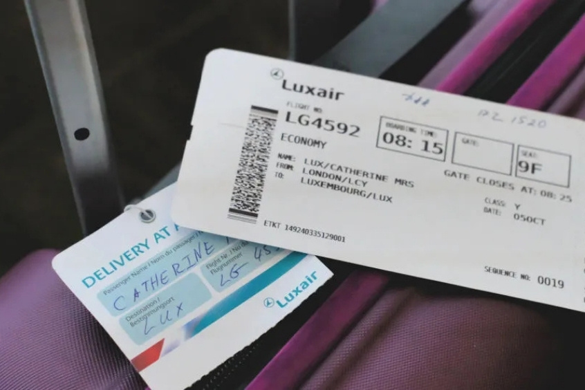 Đổi vé máy bay Luxair nhanh chóng, thủ tục đơn giản cùng 190 Booking