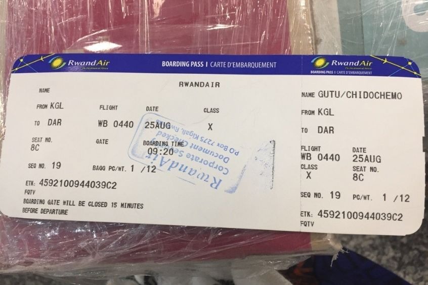 Đổi vé máy bay RwandAir nhanh chóng và thuận tiện tại 190 Booking 