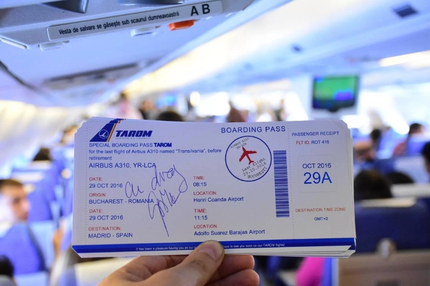 190 Booking hỗ trợ đổi vé máy bay TAROM nhanh chóng và uy tín