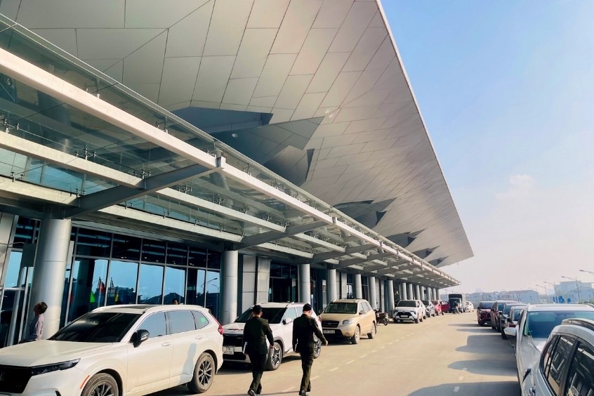 Sân bay Vinh mở cửa trở lại sau một thời gian nâng cấp và cải tạo nhiều hạng mục