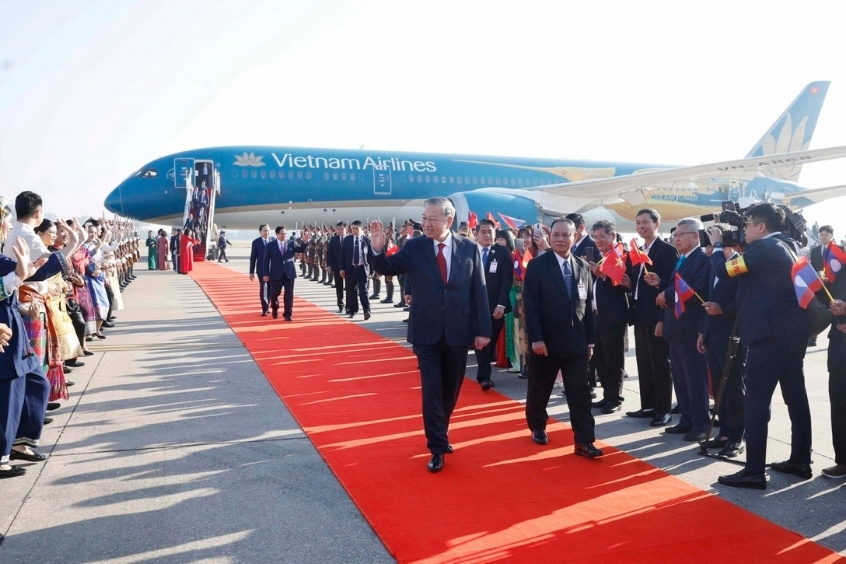 Tổng Bí thư Tô Lâm bắt đầu chuyến thăm chính thức Lào